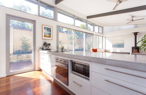 Beaconsfield Apartment | Treetop Retreat - Spacious modern home with pool