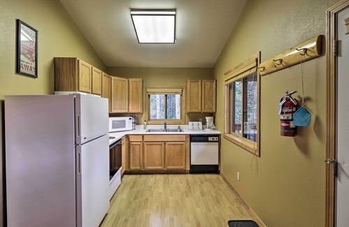 Trego Cabin | Trego Cabin w/Mountain Views & Lake Access!