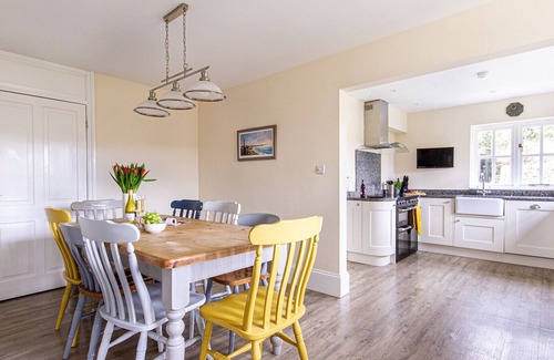 Rosenannon House | Trelawney Cottage Surrounded by lovely countryside