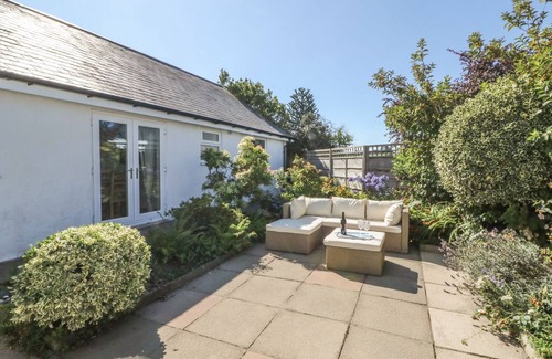 Garn Fadryn House | TREM Y GARN, family friendly, country holiday cottage in Morfa Nefyn