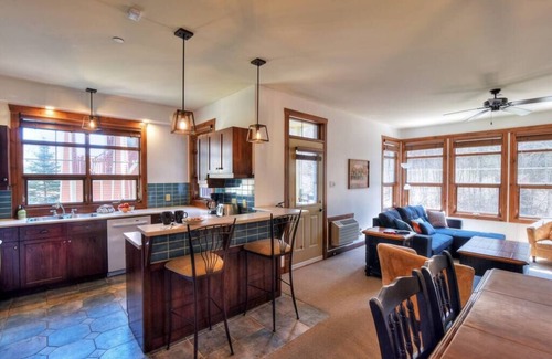 Tremblant-Les-Eaux Condo | Tremblant-Les-Eaux C1