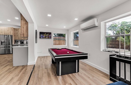 North Miami Beach House | Tremendous 4-bedroom house with Private Pool - Miami
