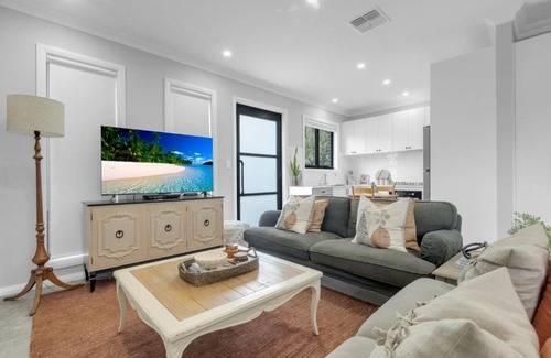 Old Erowal Bay House | Trending on Tibbles