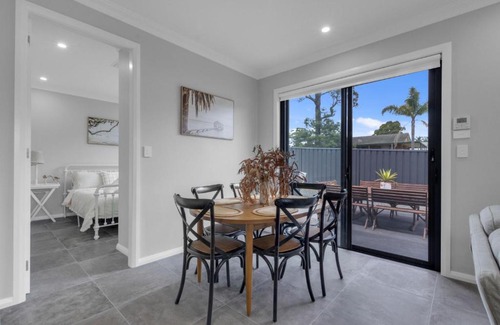 Old Erowal Bay House | Trending on Tibbles