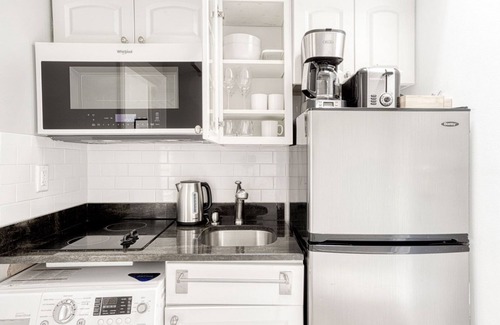 Back Bay Apartment | Trendy Back Bay 1BR w/W/D nr Newbury St, by Blueground