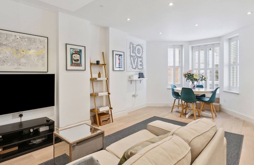 Shaftesbury Apartment | Trendy Clapham Garden Flat