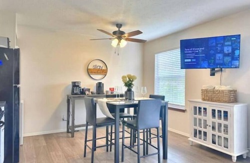 Table Rock Apartment | Trendy Condo Close to Attractions/Lake Taneycomo