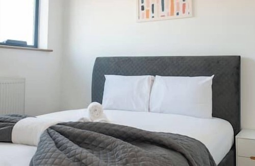 De Beauvoir Apartment | Trendy East London Flat (SH8)