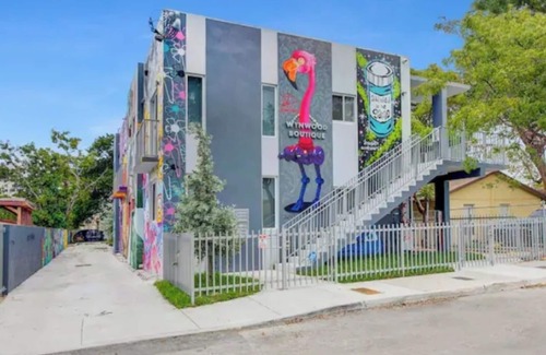 Allapattah Apartment | Trendy Elevated Apt 1BR/2BA - Wynwood near Beach!