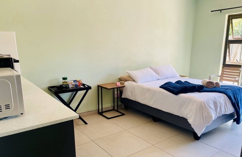 Northam Bed & Breakfast | TrendyBliss Guest House - n0297
