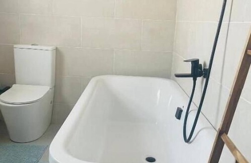 Northam Apartment | TrendyBliss Guest House