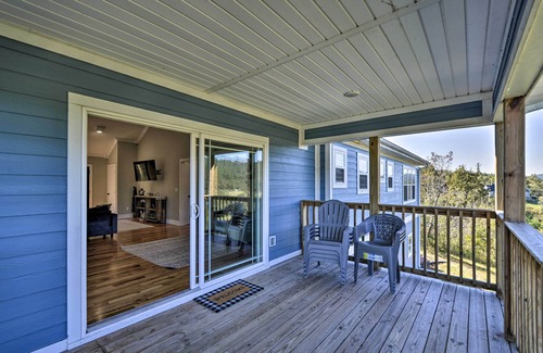 Trenton House | Trenton House w/Mountain Views, Fire Pit & Grill!