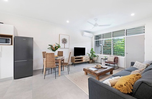 Rapid Creek Apartment | Tres Botanica A Nightcliff Escape for Groups