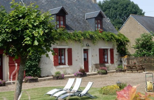 Tresson House | Tresson Inn, 3 bedrooms, sleeps 13