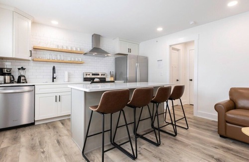 Northeast Virginia Beach Apartment | Trestles - Loft #5 - 8 min walk to the beach