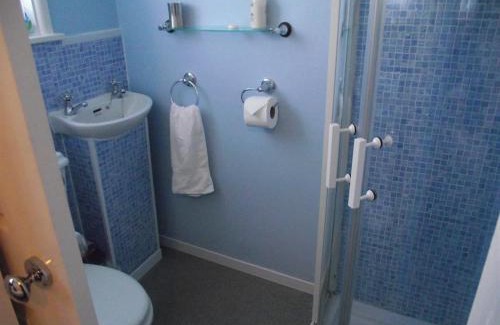 Newquay Bed & Breakfast | Trevarrian Lodge