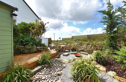 Castallack Cottage | Trezeal - lovely dog friendly Cornish cottage near Mousehole, with parking