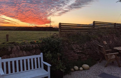 Castallack Cottage | Trezeal - lovely dog friendly Cornish cottage near Mousehole, with parking