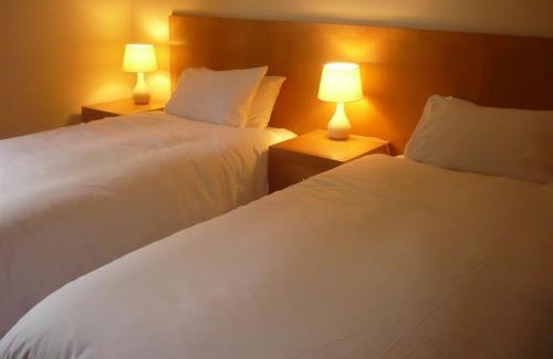 Little Hay Hotel | Tri-Star Hotel