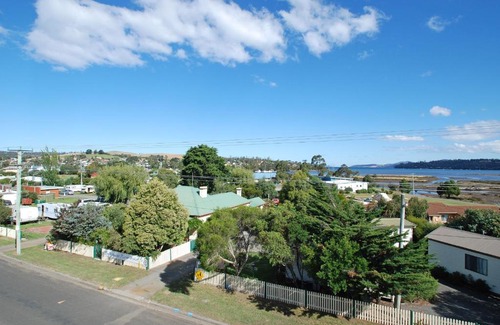 Triabunna Resort | Triabunna Cabin & Caravan Park