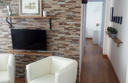 Triana Apartment | Triana, 3 bedroom apartment, from 2 to 6 people.
