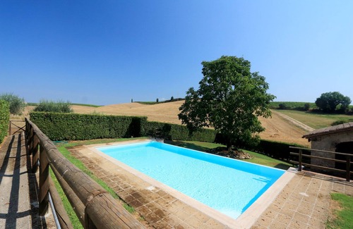 Corbara Apartment | Trianon Country - C - Two Bedroom Apartment, Sleeps 6