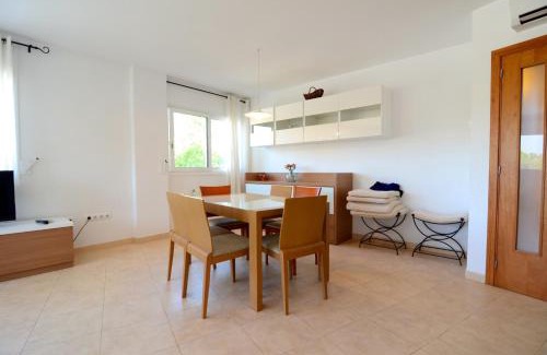 Pals Apartment | Trias Plaza