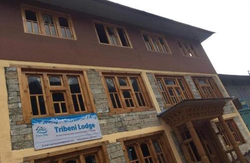 Phakding House | Tribeni Lodge Phakding