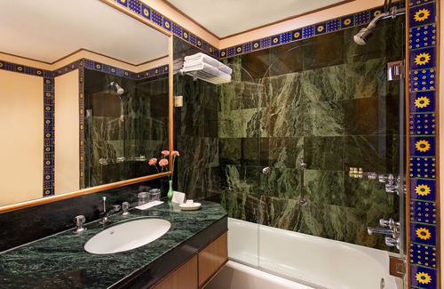 Amer Fort Road Hotel | Trident, Jaipur