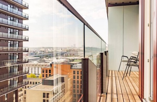 Erdberg Apartment | Triiiple Tower Dream Apartments with Rooftop-Pool