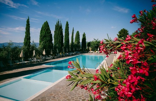 San Donato in Fronzano Apartment | Trilo 4 Usignoli