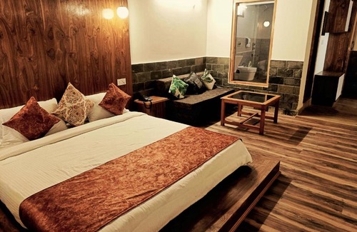 Banjar Hotel | Trimounts-A Boutique Hotel & Wellnes Center in Tirthan Valley