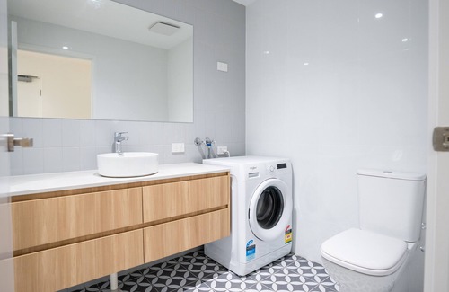 Trinity Beach Apartment | Trinity Collective - Studio Apartment