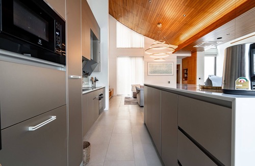 Bang Tao Villa | Trinity Villa – 3BR, Private Pools, Near Bang Tao
