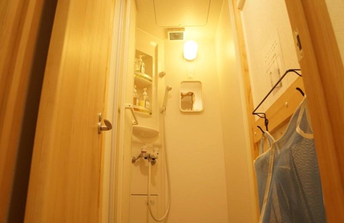 Dotonbori Hotel | Triple room with private bathroom/Osaka Ōsaka