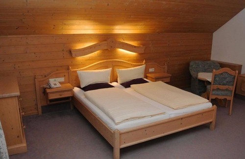 Igls House | Triple room without breakfast non-refundable - Hotel Gruberhof - Bed & Breakfast