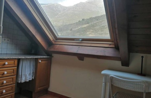 Taull Apartment | Triplex Erta 8 with sloping ceilings and excellent views
