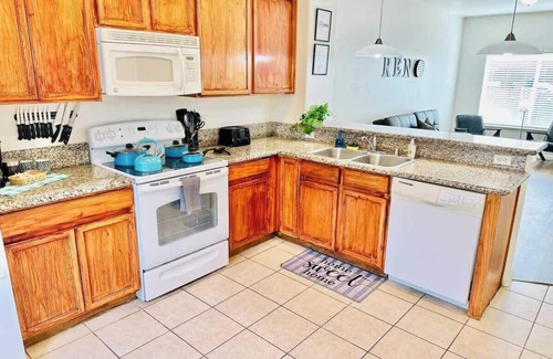 Reno House | Triplex/Sleeps21/7.5Bath