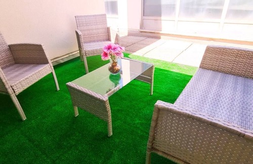 Hortaleza Apartment | Triplex with terrace San Chinarro