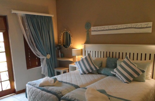 Bloemfontein Bed & Breakfast | Tripple Room (3 Singles/King & Single) Cherry Lane Self Catering and B&B