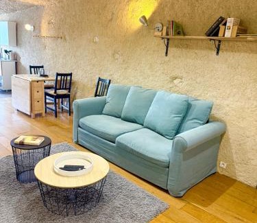 Vouvray Apartment | Troglodyte du Petit Coteau