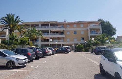 Saint-Jean Apartment | Trois pièces proche de la mer