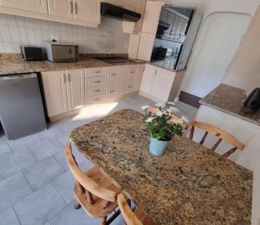 Durban North House | Troon Harmony - Room 2