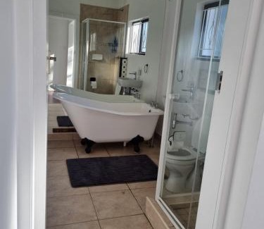 Durban North House | Troon Harmony - Room 2