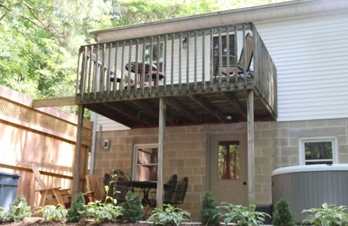 Laurelville Cottage | Trophy Buck Cottage--Game Room, Fishing Pond--Hocking Hills