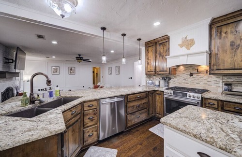 Trophy Club House | Trophy Haven Retreat - 4 BR - 3 BA -Pool