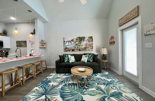 North Beach House | Tropic Like It's Hot