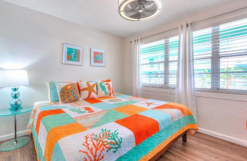 Treasure Island Apartment | Tropic Terrace Suite #29 - Beachfront Resort
