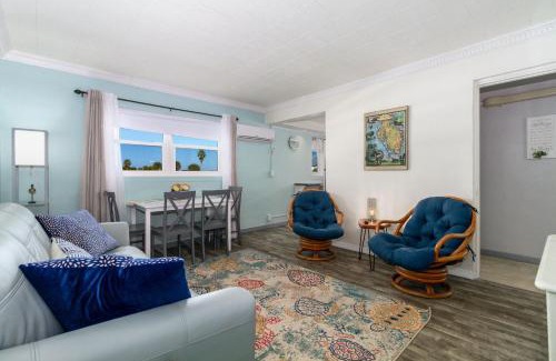 Treasure Island Apartment | Tropic Terrace Suite #44 - Beachfront Resort