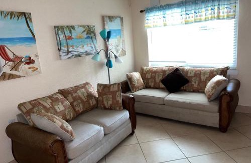 Treasure Island Apartment | Tropic Terrace Suite #8 - Beachfront Resort